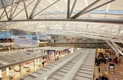 Flughafen Hamburg Airport Plaza